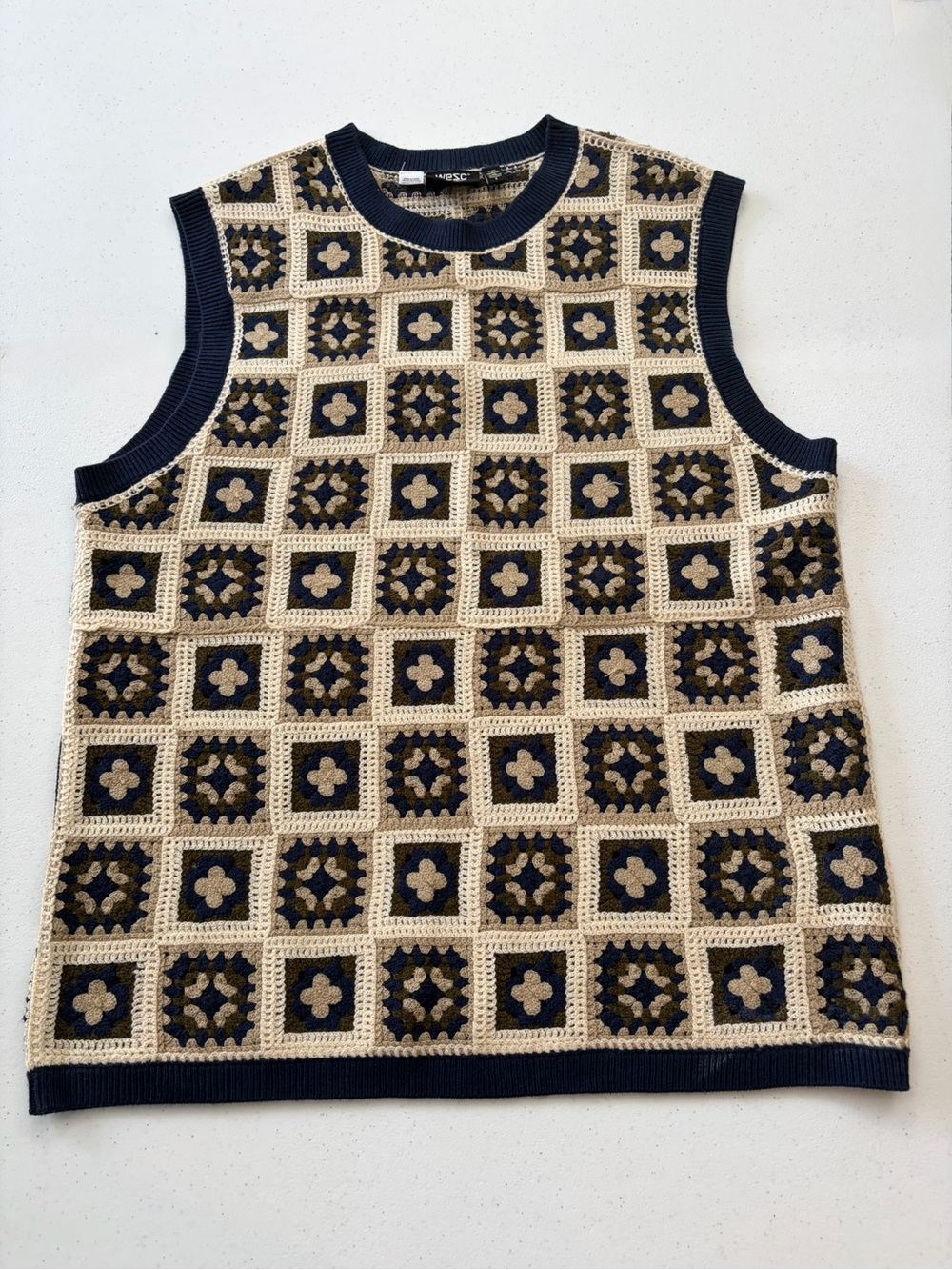 Wesc Navy and Cream Crochet Square-Pattern Vest